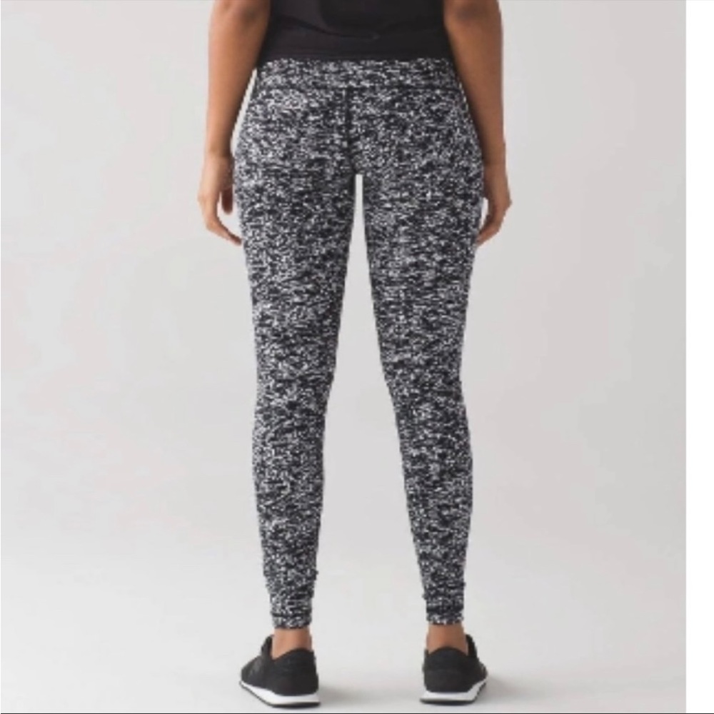 Lululemon | Wunder Under Leggings 6 Patterned - Picture 3 of 14